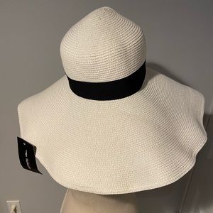 NWT big floppy straw hat